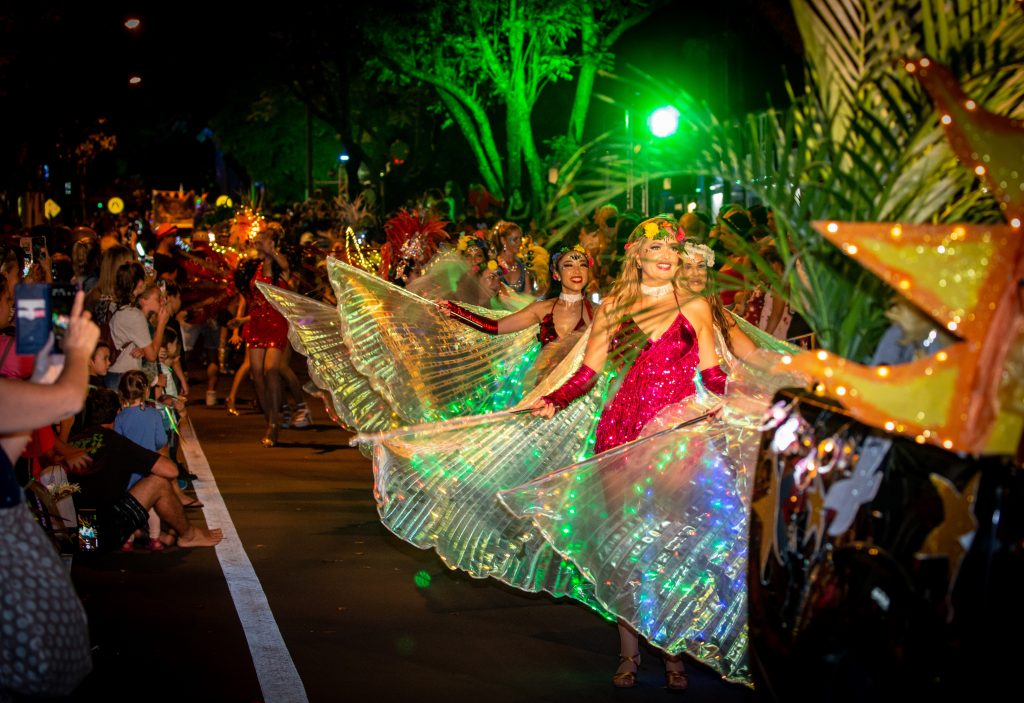 Port Douglas Carnivale Macrossan Street Parade Image Credit Colyn Huber Lovegreen Photography